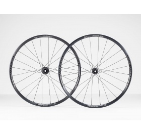 Bontrager Paradigm Comp 25 TLR Disc Road