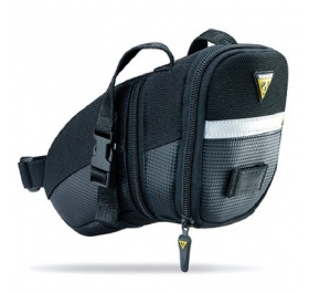 Aero Wedge Pack Medium pásky