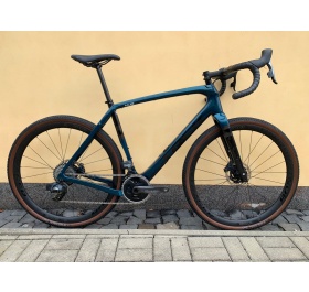 Trek Checkpoint SL 7 eTap testovací kolo